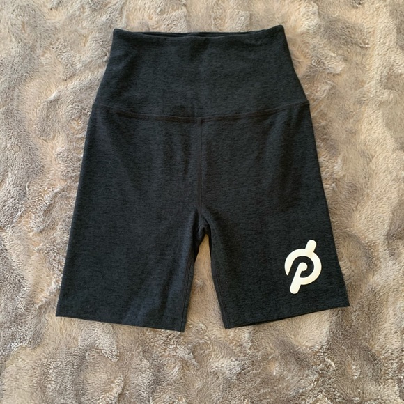 Peloton Pants - NWT Peloton x Beyond Yoga bike shorts